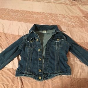 Jean jacket looks new